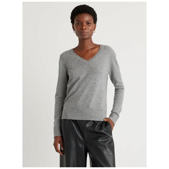 Quince Light Gray V-Neck Long Sleeve Pullover Sweater Women's Size XS - Picture 8 of 8